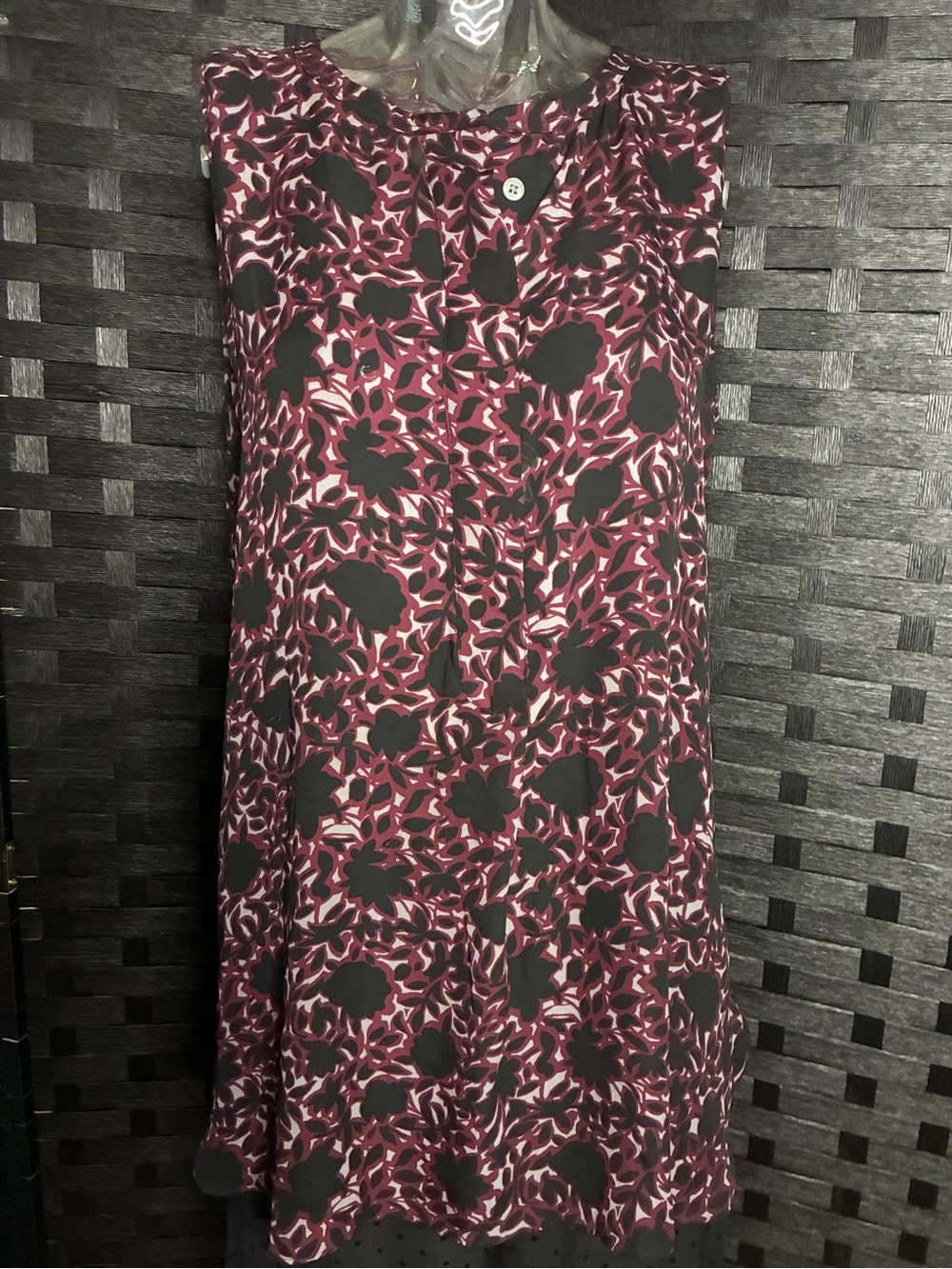 LOFT Burgundy and Black Floral Print Sleeveless Top